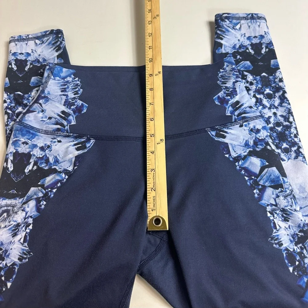 Alo Yoga High Waisted Athletic Airbrush Leggings in Dark Crystal Sky Size XS